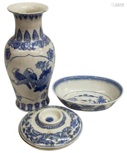 (3) CHINESE BLUE & WHITE PORCELAIN TABLEWARE ITEMS