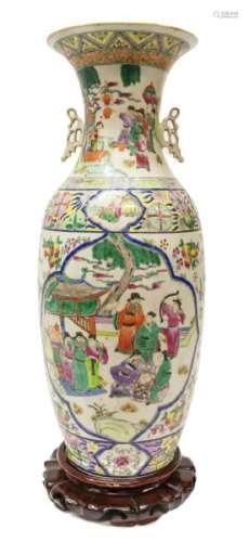 CHINESE FAMILLE ROSE PORCELAIN VASE W/ WOOD STAND