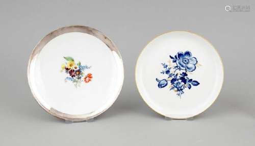 Two decorative plates, 20th century, 1 Hutschenreuther