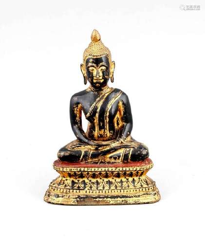 A 18th/19th century Thai buddha, bronze lacquered in