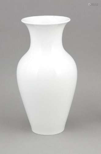Vase, KPM Berlin, Marke nach 2000, 1. W., Form Drache,