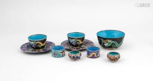 An assembled Chinese cloisonné lot, 19th/20th c.,