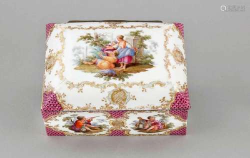 A lidded box, probably France, 19th cent., children