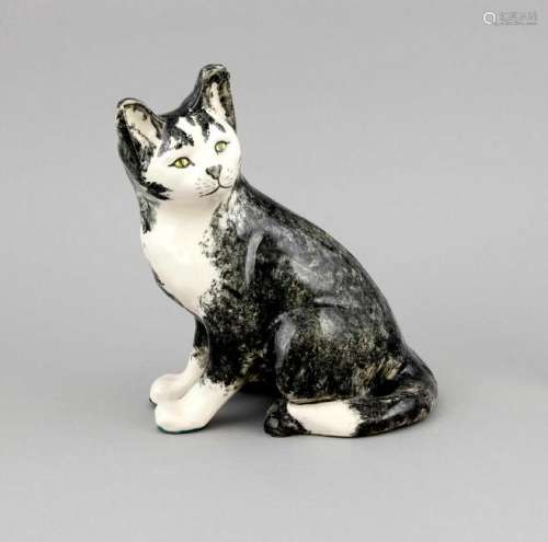 A seated cat, England, 20th c., ceramic, h. 23 cm