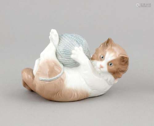A cat with a ball of wool, Nao Lladro, Spain, 20th c.,