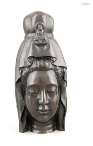 A Japanese bust of a Guanyin (Kannon), 20th c., heavy