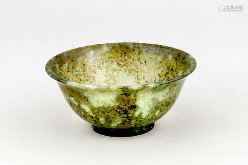 A small Chninese jade/nephrite bowl, late 19th/early