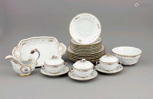 Dining service for 6 persons, 33-pieces, Meissen. End