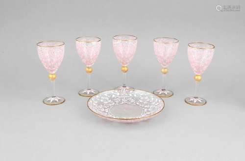 Five 20th-century wine glasses, circular base, slender