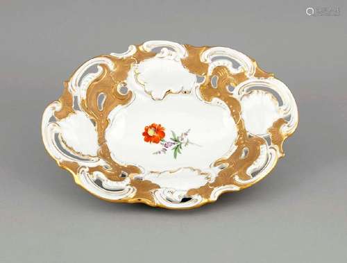 Oval breakthrough bowl, Meissen, mark after 1934, 1st