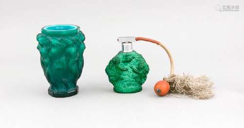 Two pieces of malachite glass, Gablonz, around 1930,