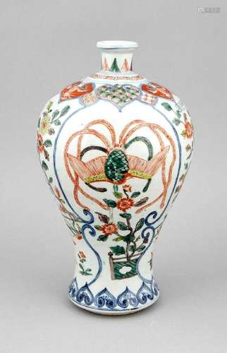 Famille-Verte Vase (Meiping), China, wohl 19. Jh.,