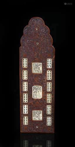 19th Century Canton cribbage board of foliate carved boxwood and with ivory inlay panels carved with