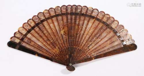 Early 19th Century Chinese export tortoiseshell lace work fan, the stick with overall lace work