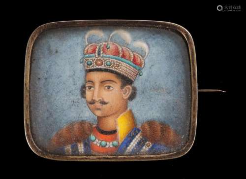 Mid 19th Century Indian miniature head and shoulder portrait of a regal gentleman wearing a