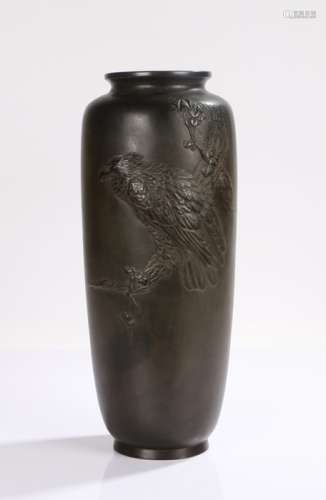 Fine Japanese Edo period bronze vase, with an eagle to the front standing on a branch with a gold