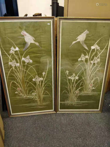 A ORCHID PATTERN EMBROIDERY FRAME