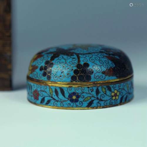 An enamel cloisonne round box