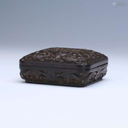 A zitan carved covered box