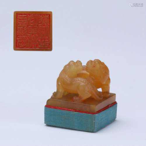 A nice carved Shoushan stone seal