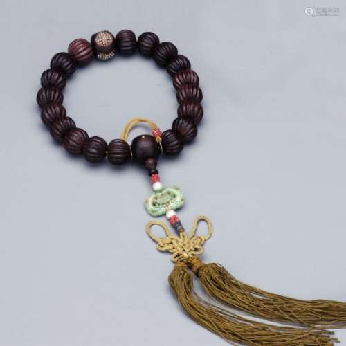 An agarwood 18 beads watermelon form rosary