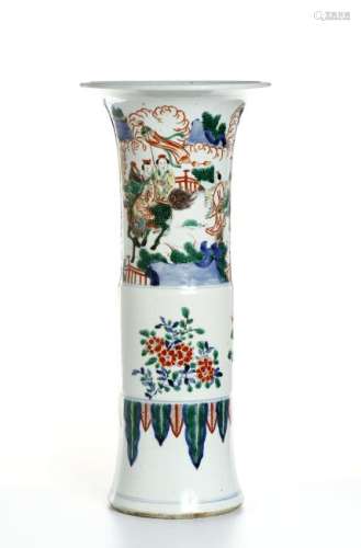 Chinese Wucai Beaker Vase