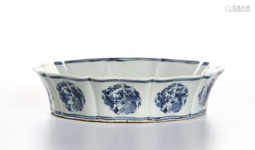 Chinese Blue and White 'Phoenix' Brushwasher