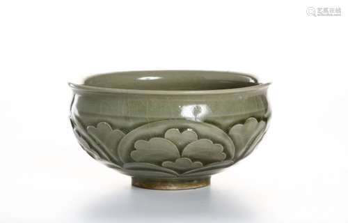 Chinese Carved Yaozhou Celadon 'Peony' Bowl