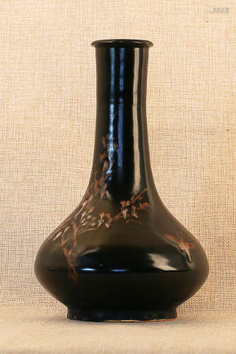 10-12TH CENTURY,  A PLUM PATTERN LONG-NECK VASE, SONG DYNASTY