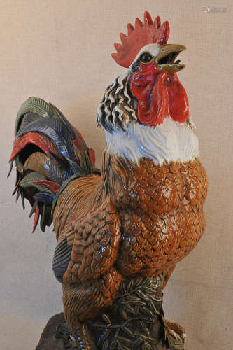 17-19TH CENTURY, A CHICKEN DESIGN FIVE-COLOUR FIGURE, QING DYNASTY
