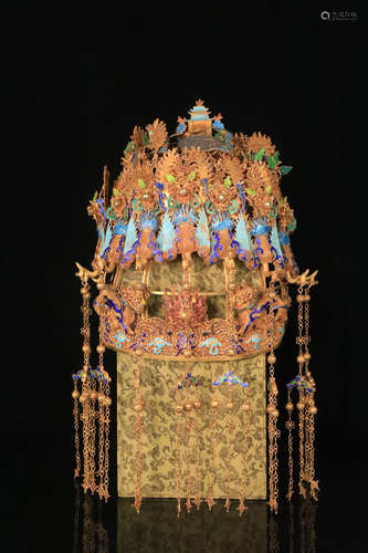 17-19TH CENTURY, A GILT BRONZE CROWN, QING DYNASTY