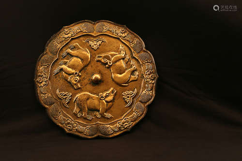 7-9TH CENTURY, A GILT BRONZE MIRROR, TANG DYNASTY