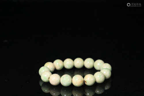 17-19TH CENTURY, AN OLD TIBETAN JADEITE BRACELET, QING DYNASTY