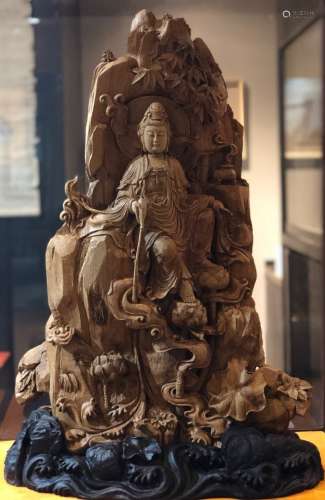 A GUANYIN DESIGN AGILAWOOD ORNAMENT