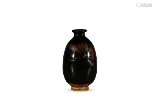 明 磁州窑黑釉褐彩小瓶