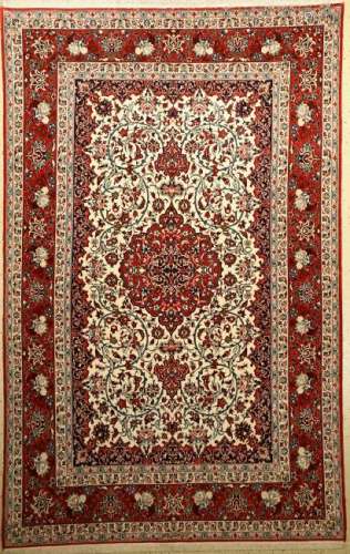 Fine Isfahan Rug (Signed),