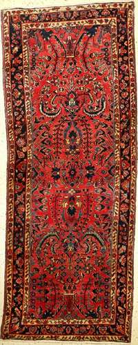 US Saruk Rug,