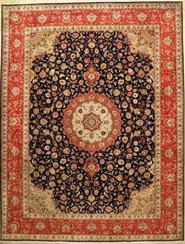 Fine Tabriz 'Part-Silk' Carpet (50 RAJ Quality),