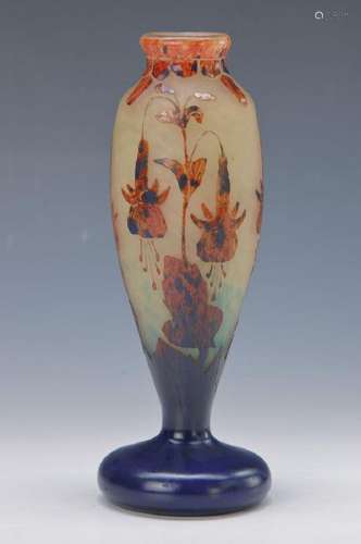 vase, Le Verre Francais, around 1920, multilayer