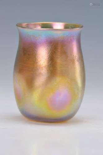 Small vase, Tiffany, around 1905, of the Favrile