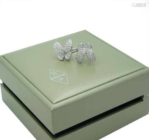 Van Cleef & Arpels Two Butterfly Between the Finger