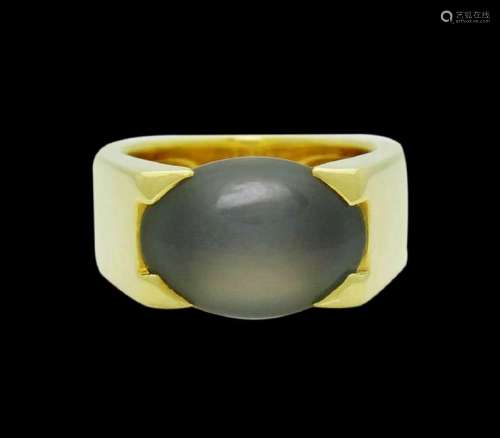 Cartier 18k Gold Large 14 x 5mm Oval Chalcedony Ring
