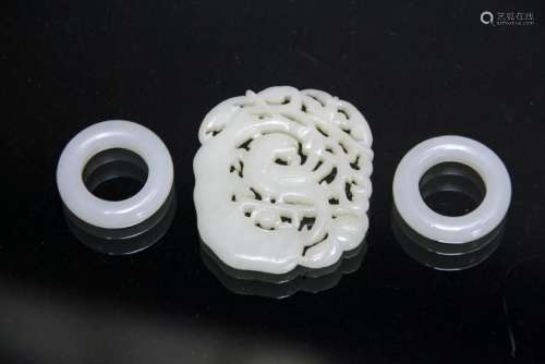 WHITE JADE RINGS AND PENDANT