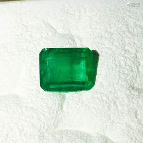 7.30 Carat, 100% Natural Colombian Emerald