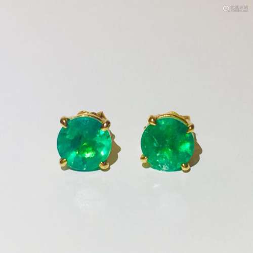 18K Yellow Gold, 2.00 CT Colombian Emerald Earrings