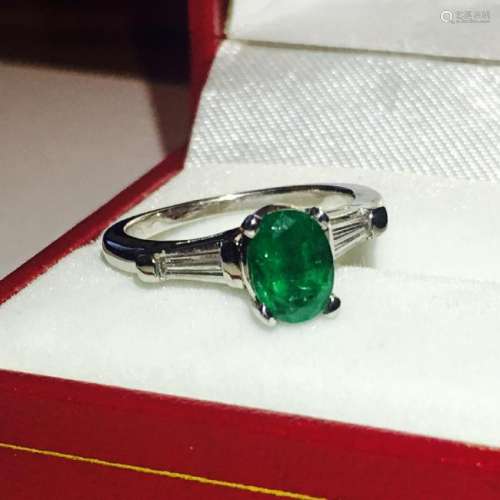 18K, 1.50 Carat Emerald and VVS Diamond Ring
