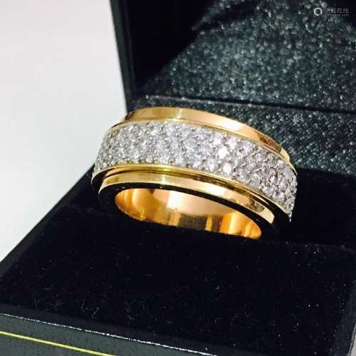 18k Yellow Gold, 4.50 Carat VVS Diamond Ring
