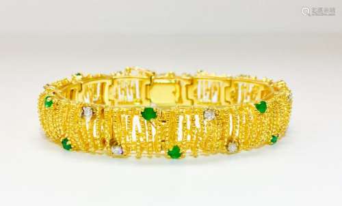 18K Gold, Emerald and Diamond Bracelet La Triomphe