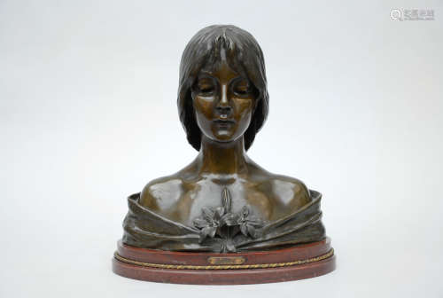 E.Villanis: bronze bust 'Le Lis'