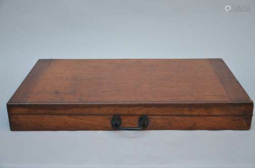 A movable billiard table 'bagatelle'